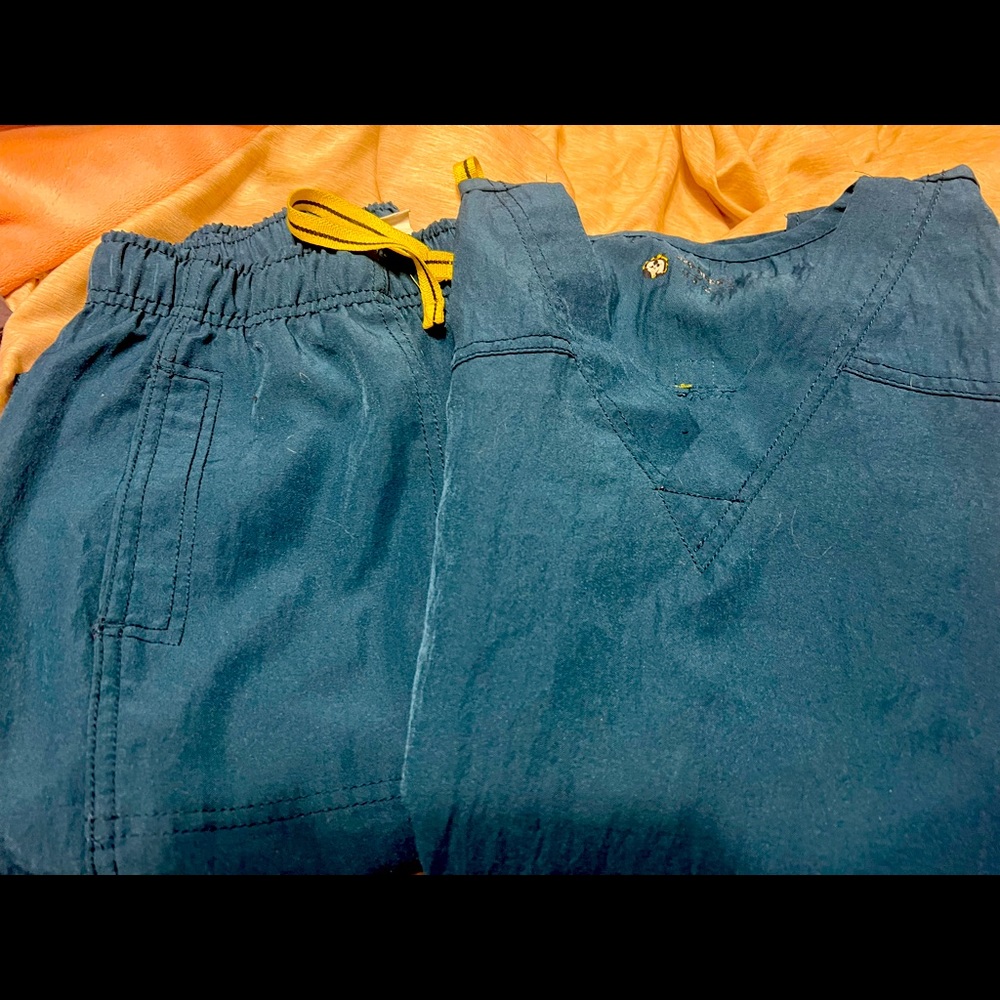 Wonder wink scrub set, teal, medium, top and bottom